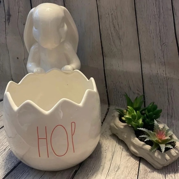 Rae Dunn Large HOP Ceramic Rabbit Container - Picture 1 of 5